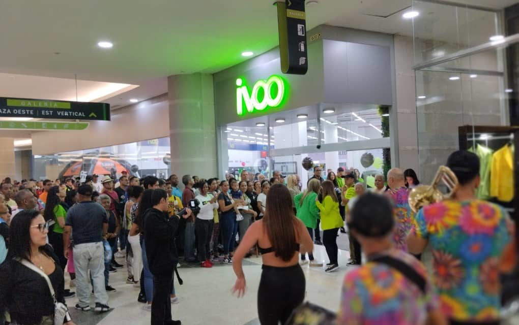 La nueva tienda IVOO abrió sus puertas en el Sambil de La Candelaria