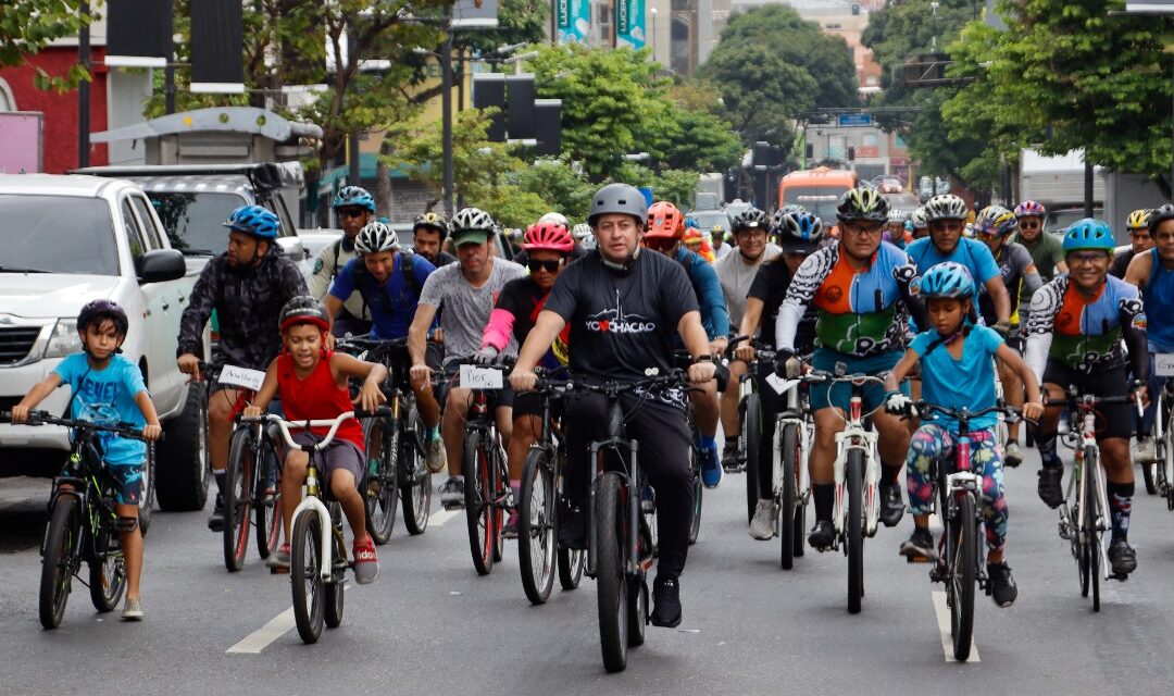 Chacao pedaleó por un futuro sostenible en el Día Mundial de la Bicicleta