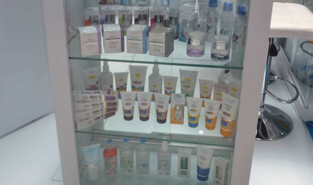 Inaugurado Beauty Kiosk de Dernier Cosmetics en El Recreo, Caracas