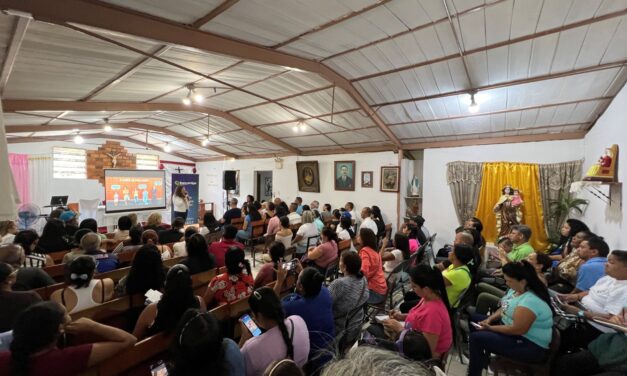 Bancamiga capacitó a emprendedores comunitarios de la parroquia La Vega de Caracas