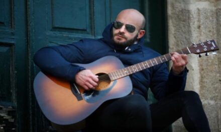 Hany Kauam rinde tributo a los grandes del merengue con “Botellas”