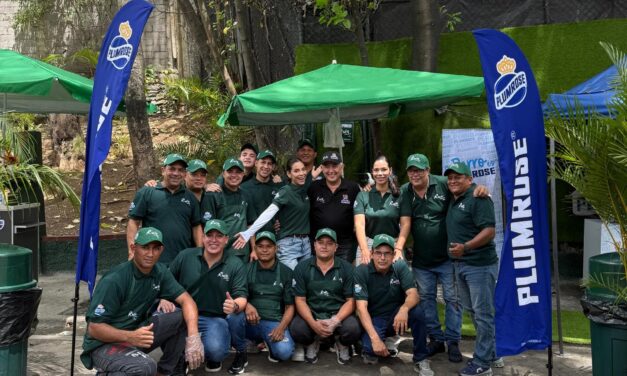 Plumrose activó la Semana del Perro Caliente en varios puntos del país