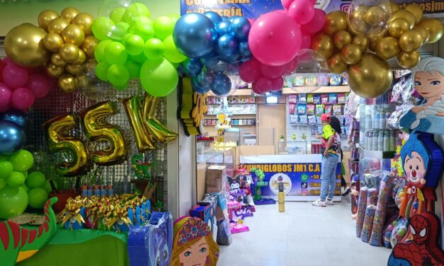 Mundiglobos es la nueva piñatería que abrió sus puertas en el centro de Caracas