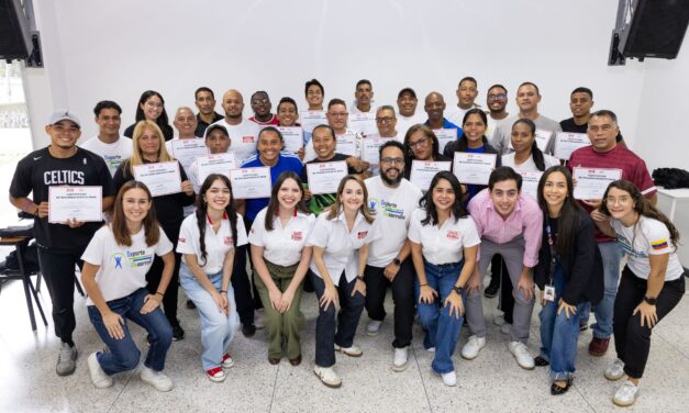 Red de Entrenadores Comunitarios de Coca-Cola FEMSA Venezuela certifica su XVI cohorte de instructores deportivos