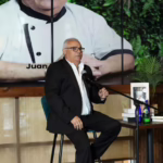 El chef Juan Muñoz presenta su visión para la generación de jóvenes talentos en EEUU