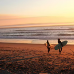 Día Mundial de las Playas 2025: unen esfuerzos para proteger nuestros océanos y costas