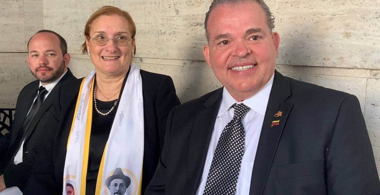 Seguros Altamira presente en la canonización de José Gregorio Hernández y la Madre Carmen Rendiles
