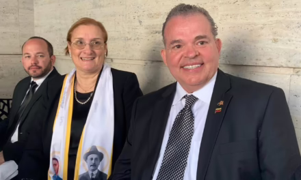 Seguros Altamira presente en la canonización de José Gregorio Hernández y la Madre Carmen Rendiles