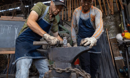Presentan la alianza de Grupo Mimesa y Vatel con «La Caravana Escuela» que apoya a las comunidades rurales de Mérida.