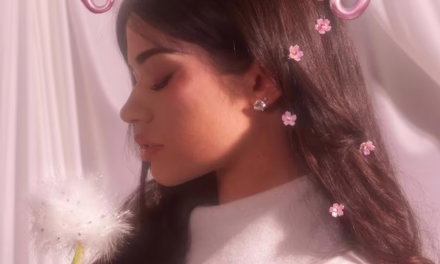 Zelina Rivera pide «Un Deseo» en su nueva canción de transformación y fe