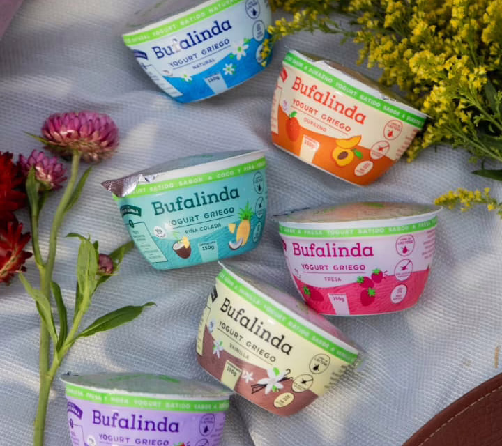 Bufalinda renueva imagen y lanza línea de yogurt griego con más proteína y sin azúcar