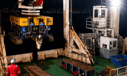 Los equipos a bordo del Wave Sentinel continúan avanzando en la recuperación del cable submarino de Cirion en Venezuela
