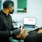 El odontólogo de las estrellas, Jesús Alcántara, marca un nuevo estándar en salud oral